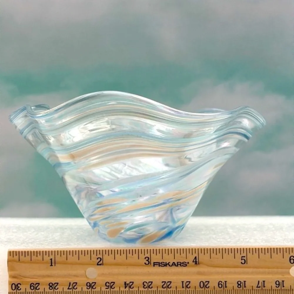 Glass Eye Studio Snowflake Twist Mini Wave Bowl